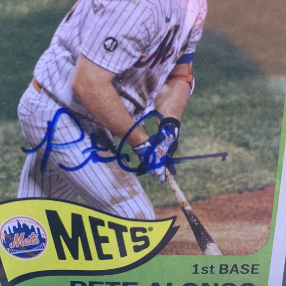 Pete Alonso In Person Auto Plaque (MISC9) - Picture 3 of 3
